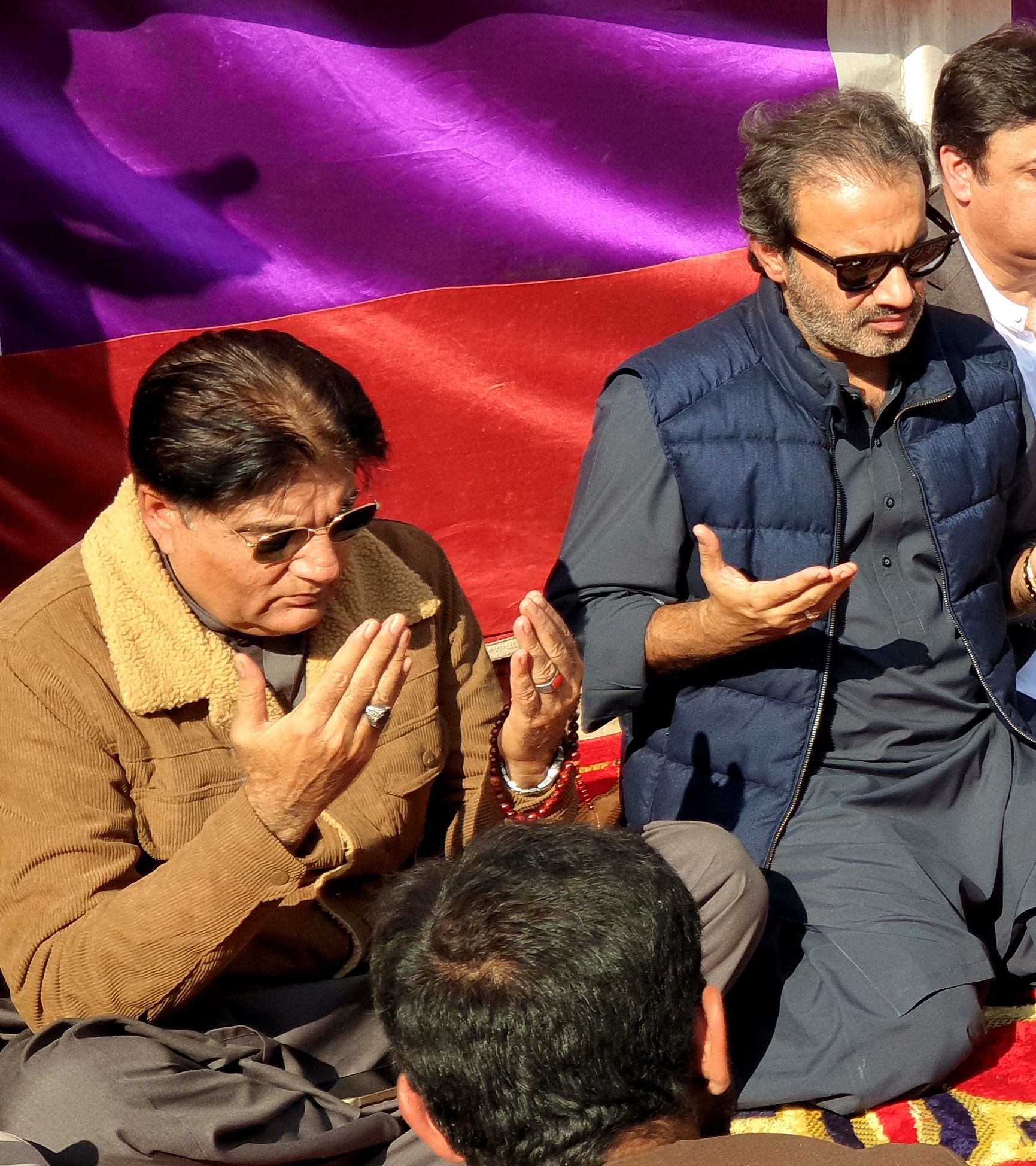 503266925_4034549206813788_3769292710352114698_n